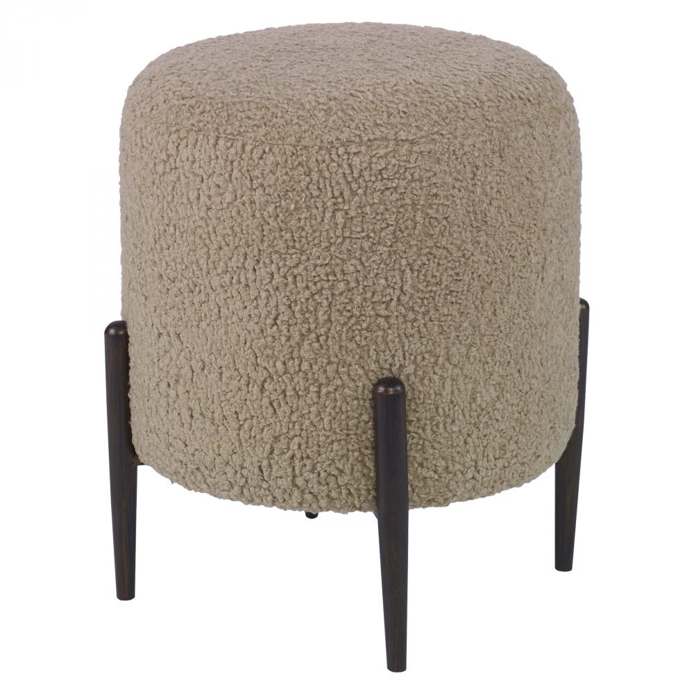 Uttermost Arles Ottoman, Latte